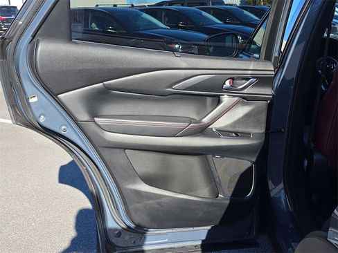 Used 2023 MAZDA CX-9 Carbon Edition image 15