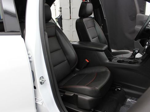 Used 2024 Chevrolet Equinox RS w/ RS Leather Package AWD/4WD image 28