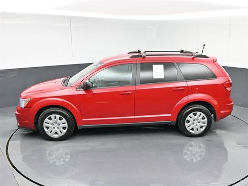 Used 2020 Dodge Journey SE image 27