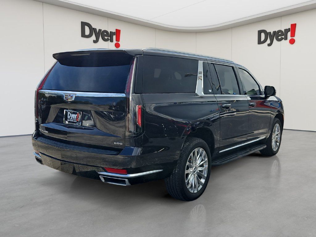 Used 2022 Cadillac Escalade ESV Premium Luxury AWD/4WD image 5