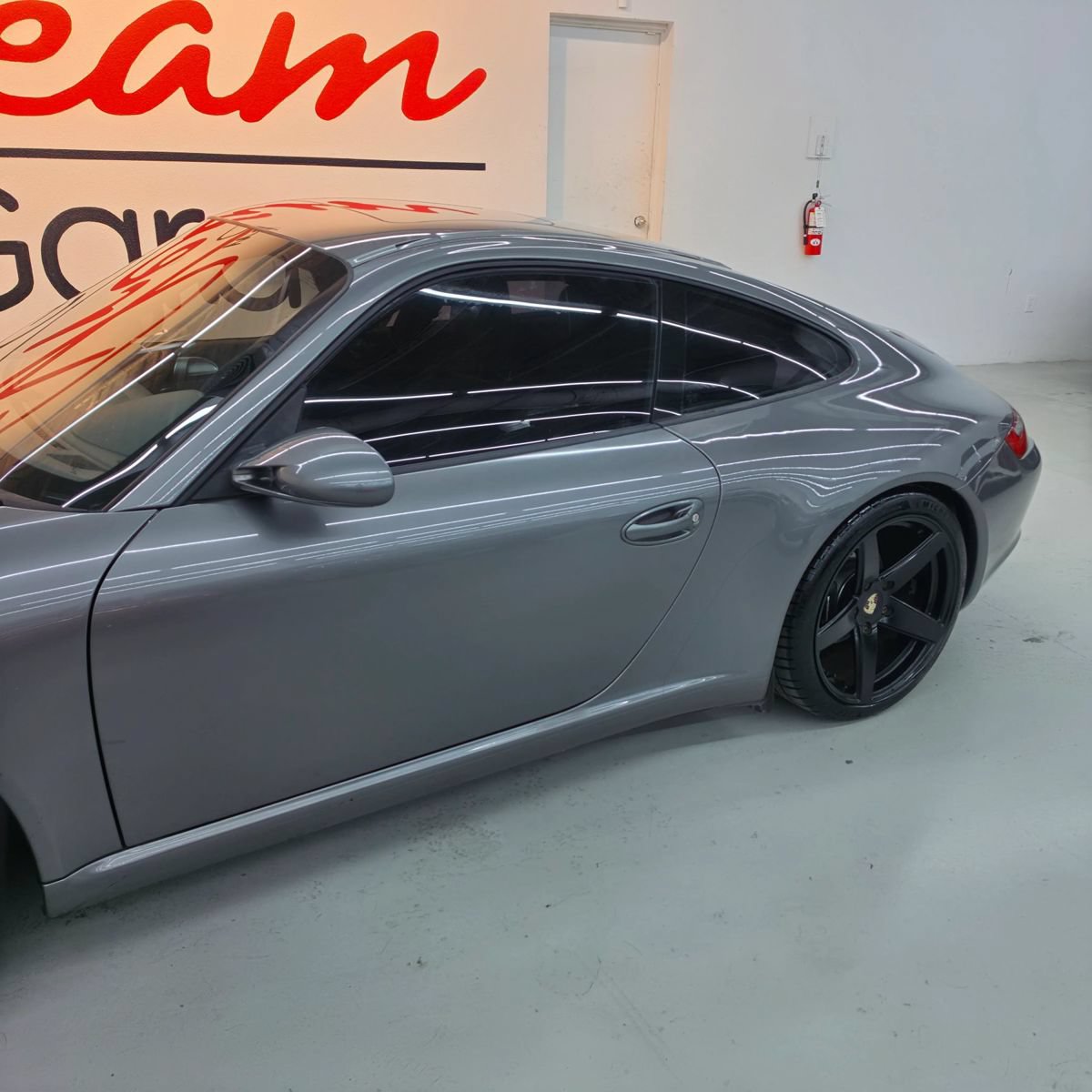 Used 2007 Porsche 911 GT3 RS AWD/4WD image 3
