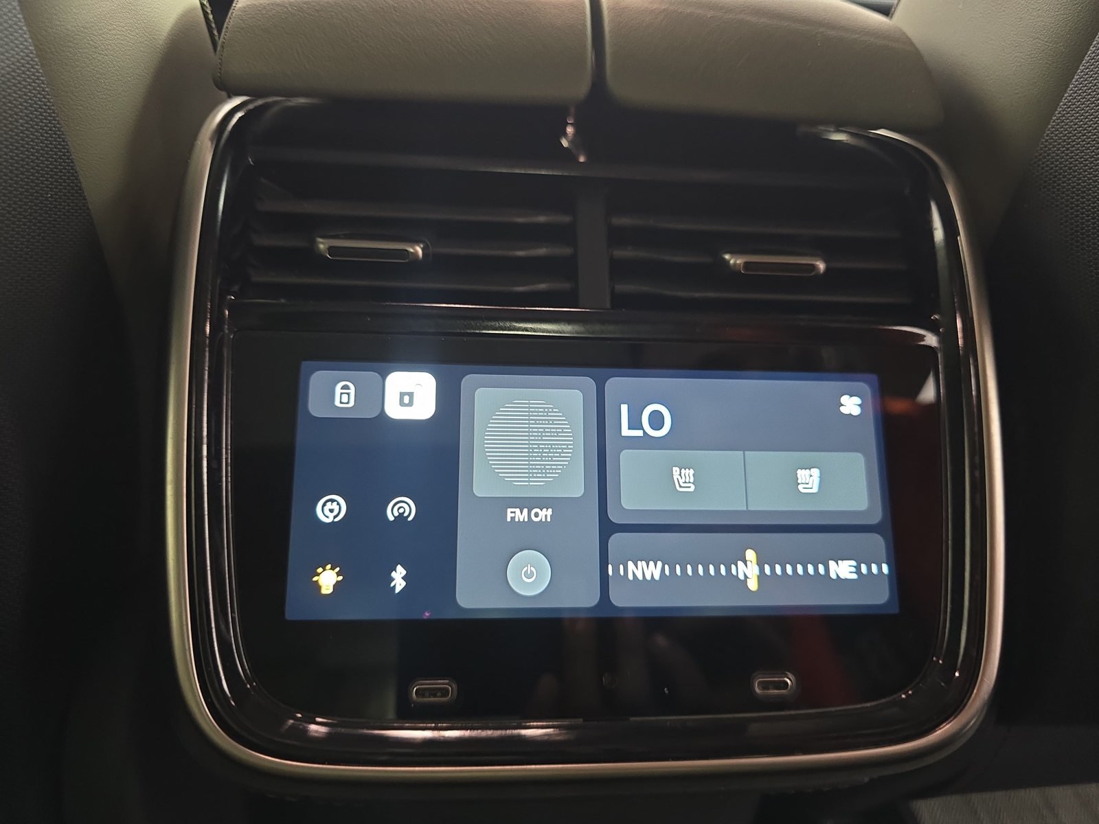 Used 2023 Rivian R1S Launch Edition Quad AWD/4WD image 30
