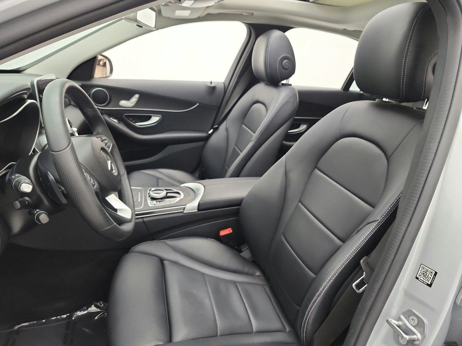 Used 2017 Mercedes-Benz C 300 Sedan image 15