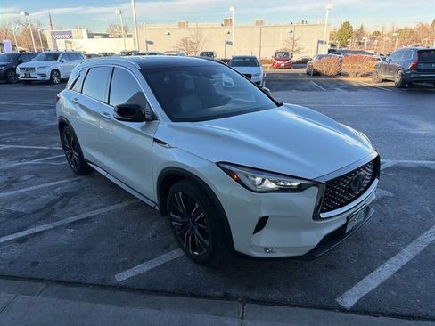 Used 2021 INFINITI QX50 Luxe w/ Appearance Package image 2