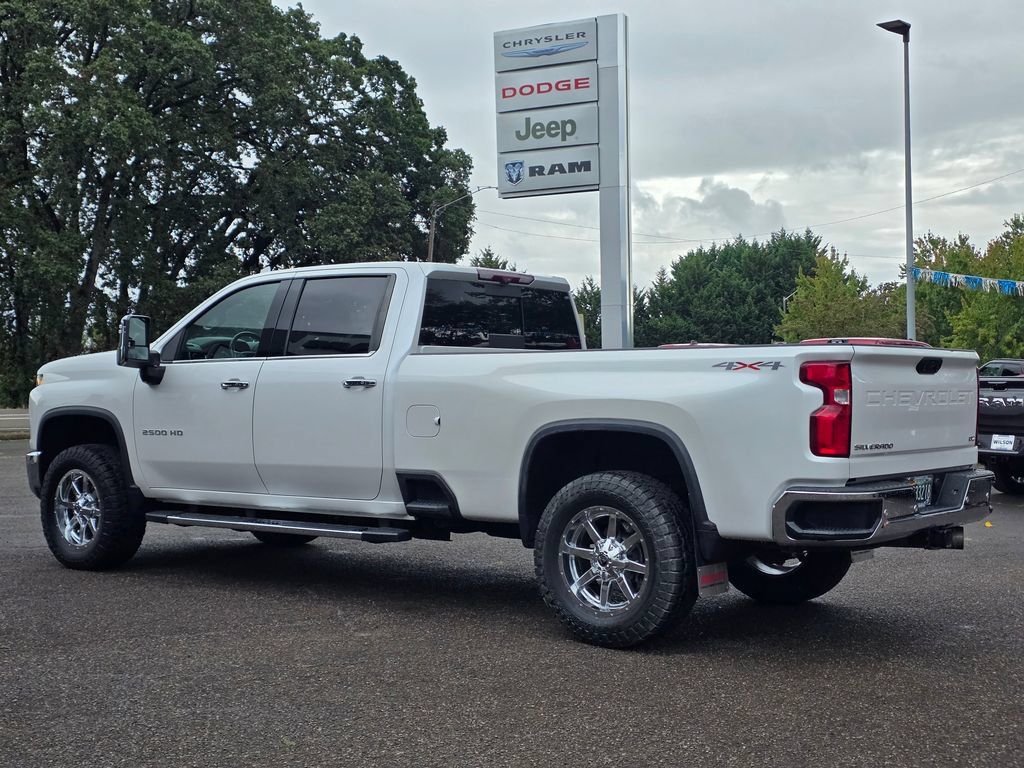 Used 2020 Chevrolet Silverado 2500 LTZ w/ LTZ Premium Package AWD/4WD image 33