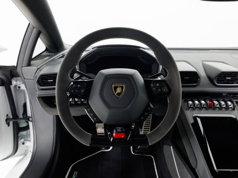 Used 2020 Lamborghini Huracan EVO AWD/4WD image 19