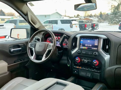 Used 2020 Chevrolet Silverado 1500 LT Trail Boss image 35