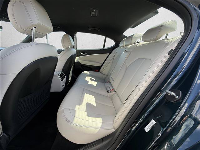 Used 2025 Genesis G70 2.5T RWD image 22