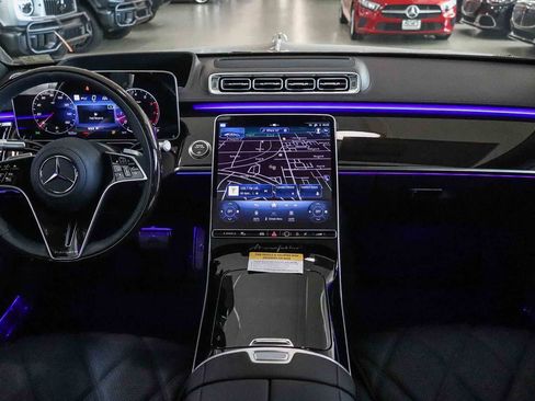 New 2026 Mercedes-Benz Maybach S 680 4MATIC image 13