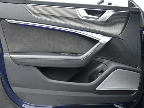 Used 2021 Audi RS 7 Sportback w/ RS 7 Executive Package image 9