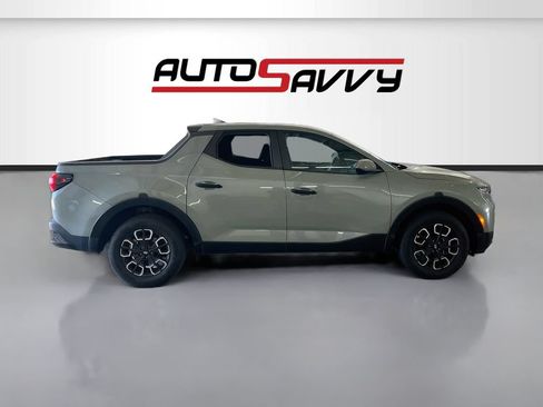 Used 2024 Hyundai Santa Cruz SEL FWD image 8