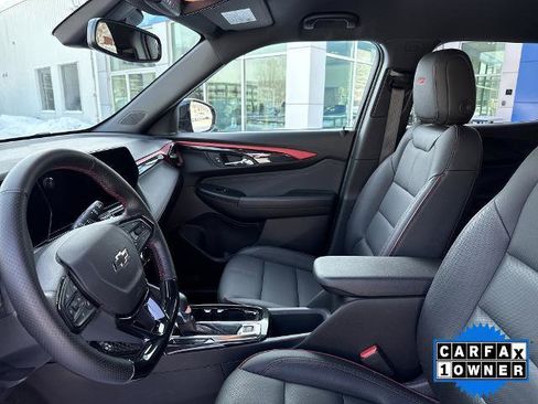 Certified 2024 Chevrolet TrailBlazer RS w/ Convenience Package image 9