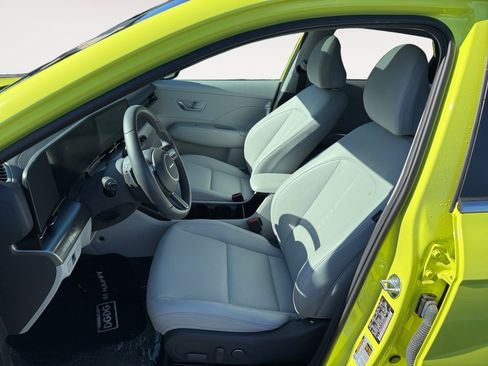 Certified 2025 Hyundai Kona Limited image 10