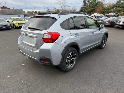 Used 2016 Subaru Crosstrek 2.0i Premium image 5