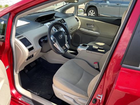 Used 2012 Toyota Prius V Three FWD image 14