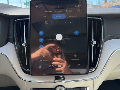 New 2026 Volvo XC60 B5 Ultra w/ Protection Package Premier image 50