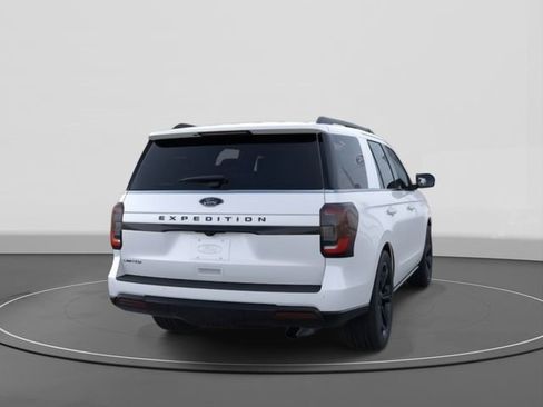New 2024 Ford Expedition Limited image 8