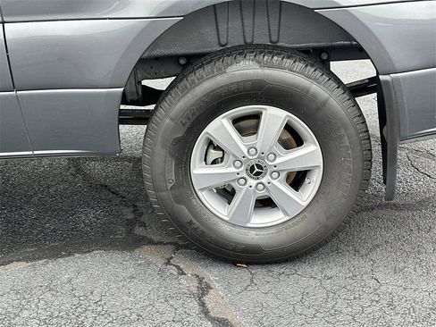 Used 2023 Mercedes-Benz Sprinter 2500 image 23