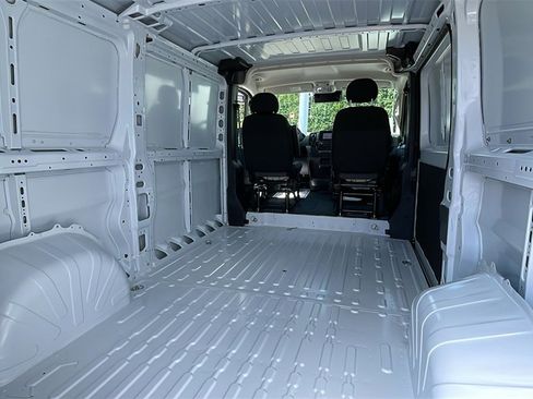 New 2025 RAM ProMaster 1500 w/ Convenience Group image 10