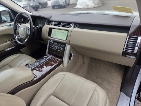Used 2017 Land Rover Range Rover Supercharged image 26