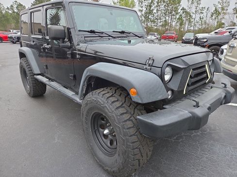 Used 2017 Jeep Wrangler Unlimited Sport w/ Mopar Black Appearance Group image 8