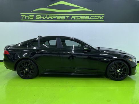 Used 2017 Jaguar XE R-Sport RWD image 11