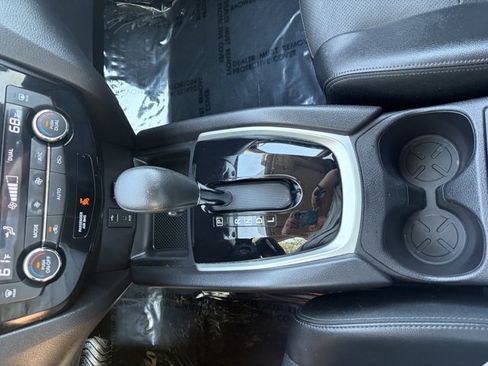 Used 2015 Nissan Rogue SL w/ SL Premium Package AWD/4WD image 11