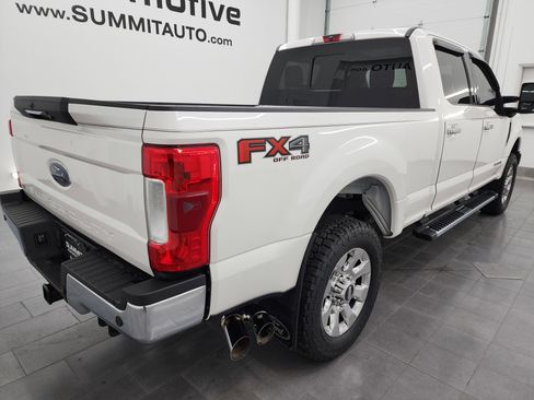 Used 2017 Ford F250 Lariat w/ Lariat Ultimate Package image 4
