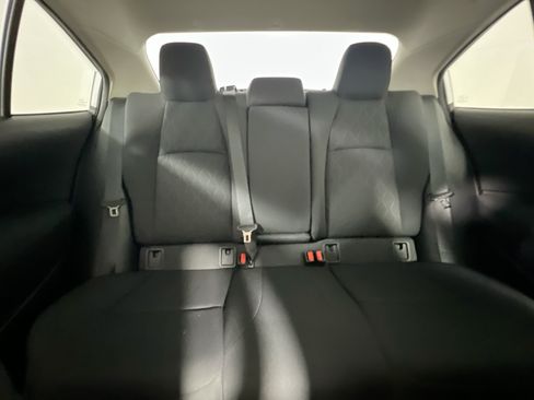 Used 2020 Toyota Corolla LE FWD image 31