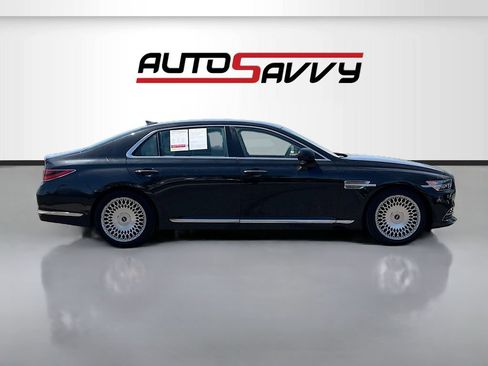 Used 2020 Genesis G90 3.3T Premium RWD image 8