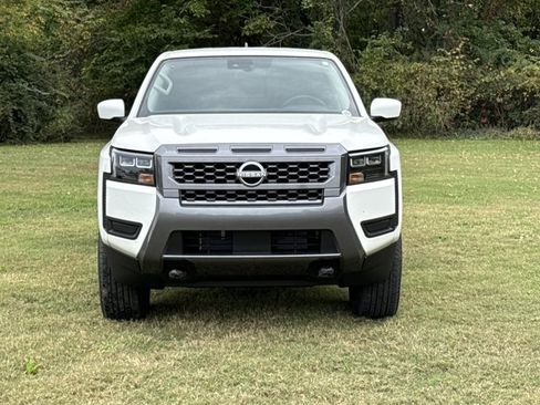 New 2026 Nissan Frontier SV image 13