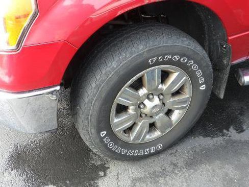 Used 2011 Ford F150 XLT w/ XLT Chrome Pkg image 11