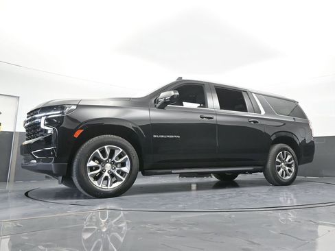Used 2024 Chevrolet Suburban LS w/ Driver Alert Package RWD image 57