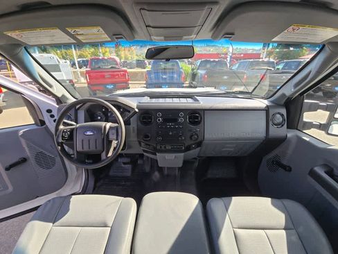 Used 2013 Ford F550 XL 2WD SuperCab 186 WB 84 CA w/ XL Value Pkg image 16