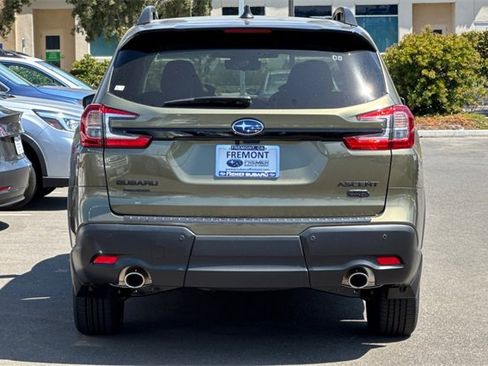 Certified 2025 Subaru Ascent Bronze Edition image 5