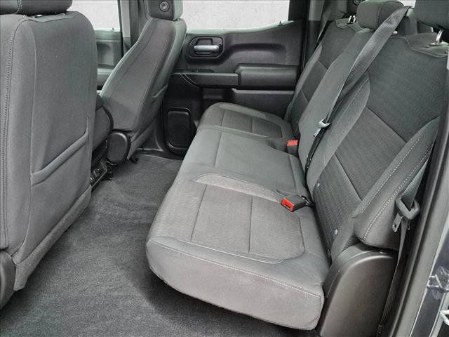 Used 2021 Chevrolet Silverado 1500 LT AWD/4WD image 17