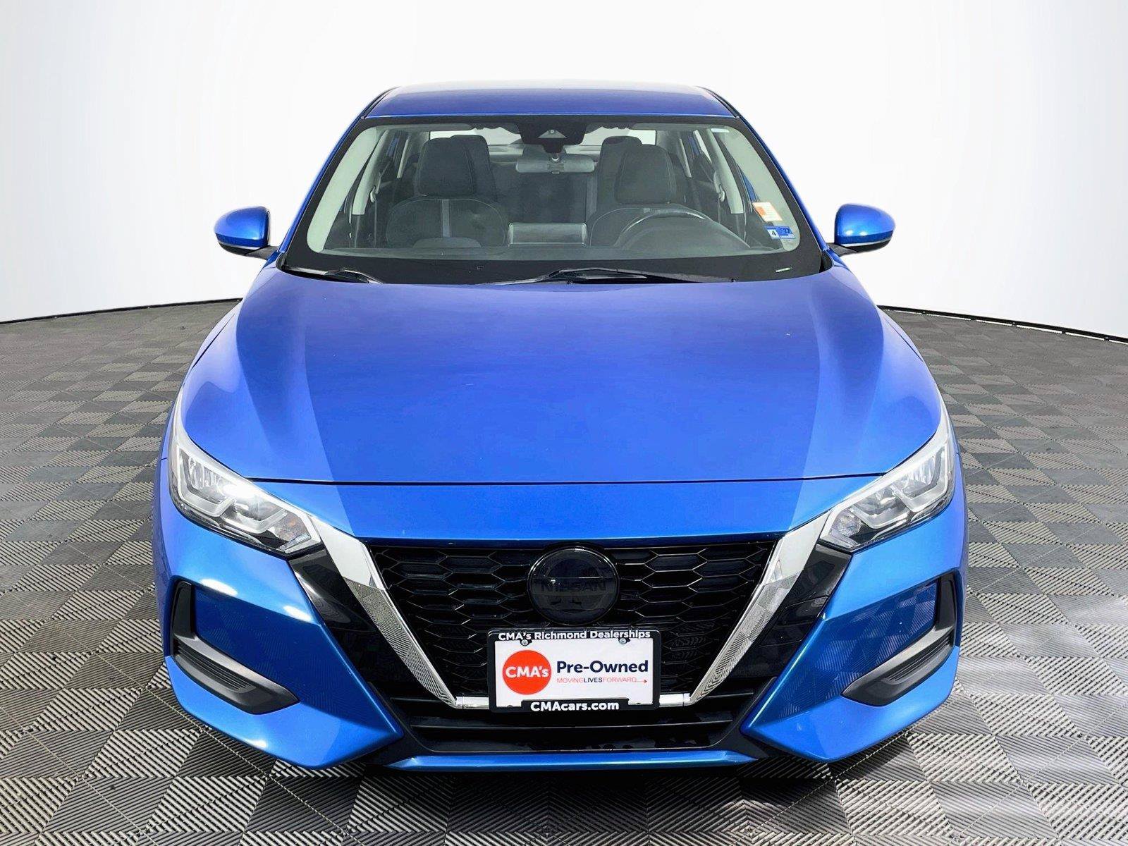 Used 2022 Nissan Sentra SV FWD image 2