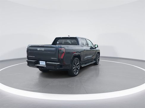 New 2025 GMC Sierra EV Denali image 8