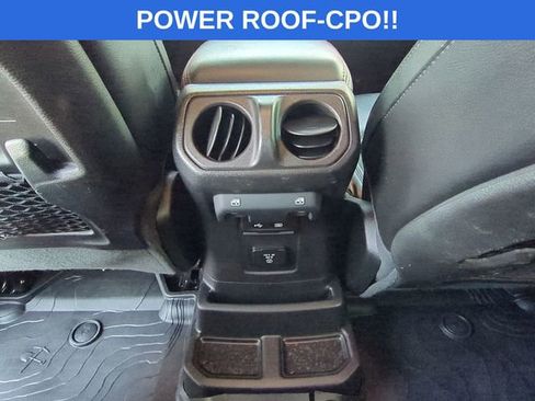 Certified 2020 Jeep Wrangler Unlimited Rubicon image 27