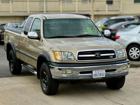 Used 2002 Toyota Tundra SR5 image 3