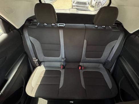 Used 2025 Chevrolet TrailBlazer LT FWD image 37