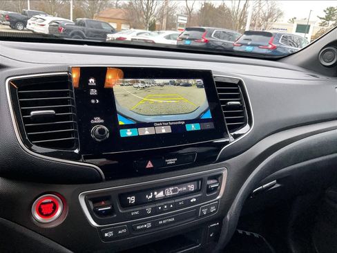 Used 2022 Honda Passport TrailSport image 19