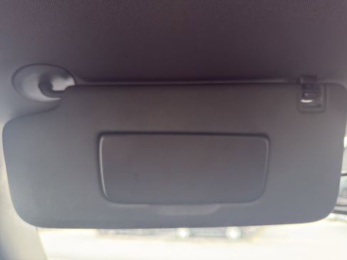 Used 2022 Chevrolet TrailBlazer RS w/ Sun and Liftgate Package image 25