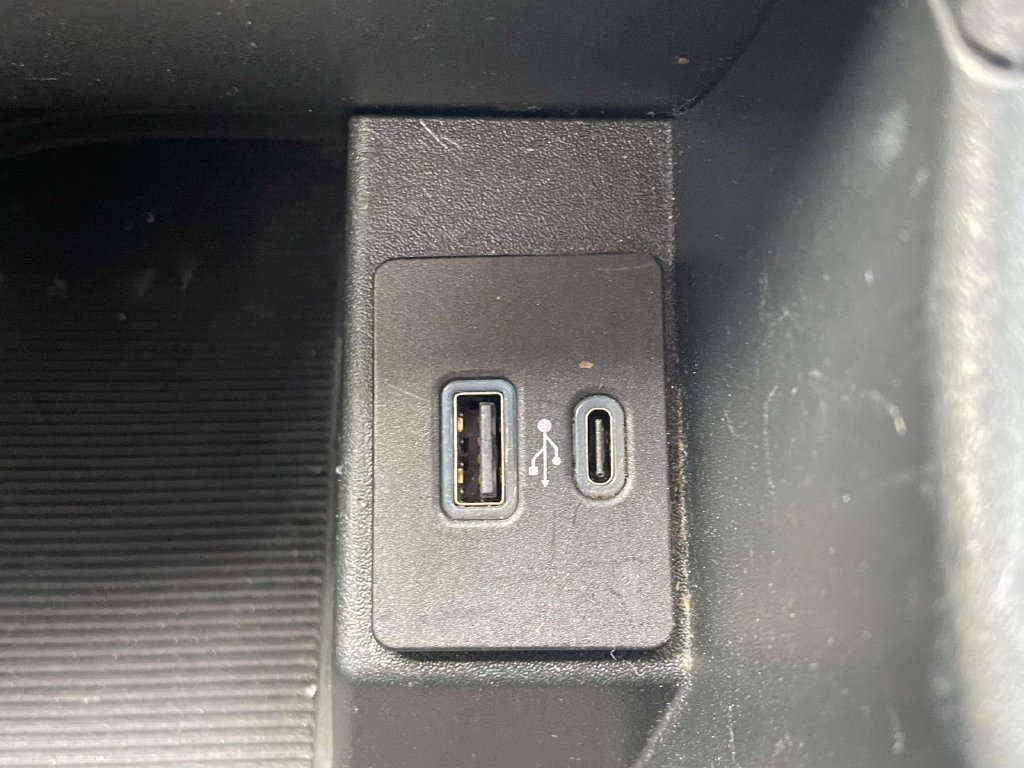 Used 2024 Ford Edge SEL AWD/4WD image 39