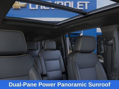 New 2026 Chevrolet Suburban Premier w/ Sun And Tow Package AWD/4WD image 25