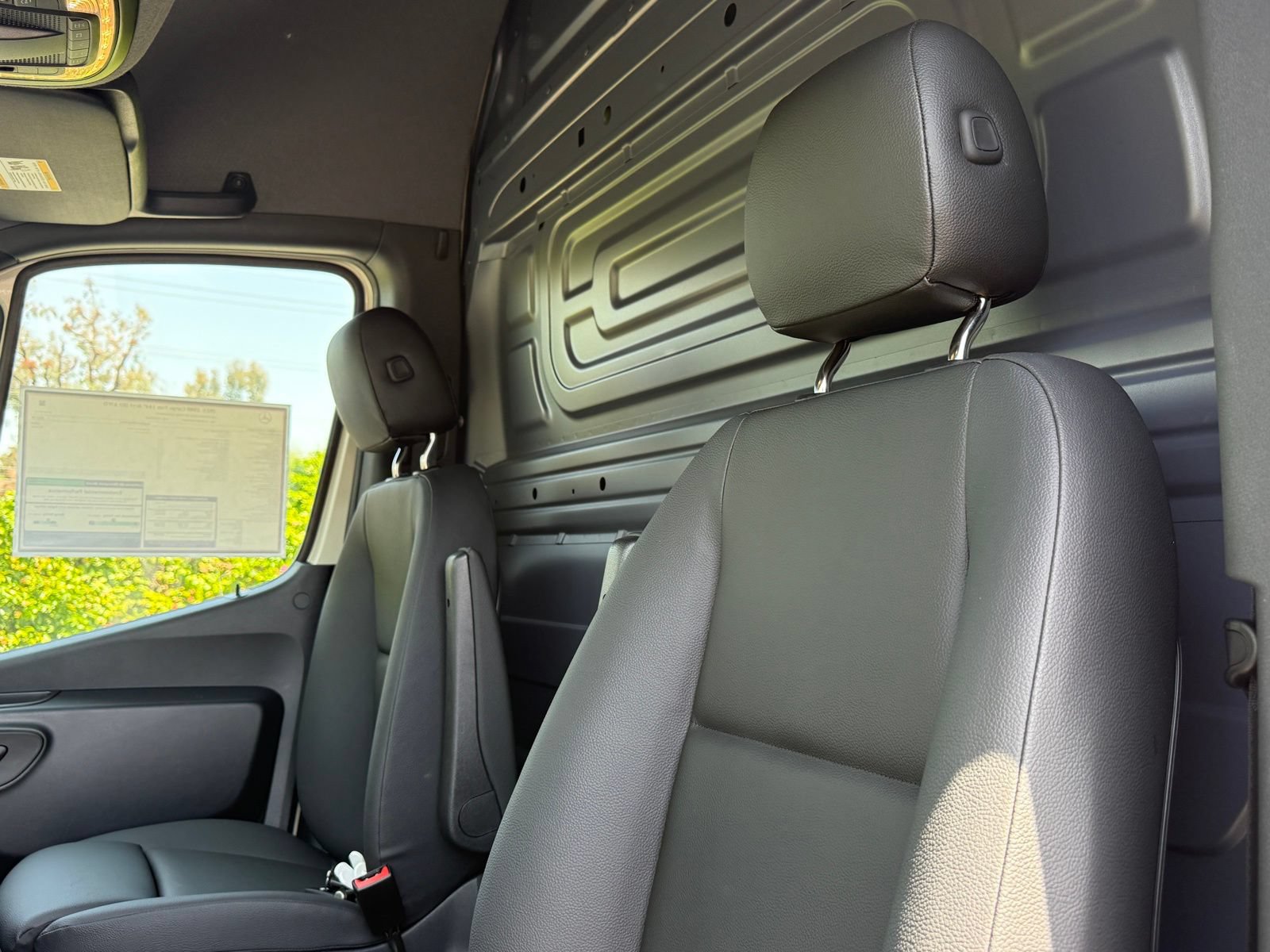 New 2025 Mercedes-Benz Sprinter 2500 image 23