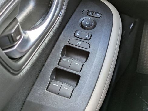 New 2026 Honda HR-V LX image 23