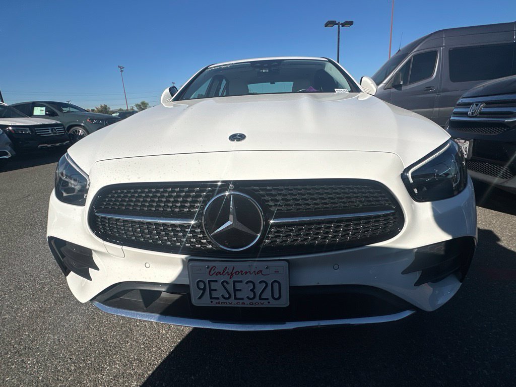 Used 2022 Mercedes-Benz E 350 Sedan image 3
