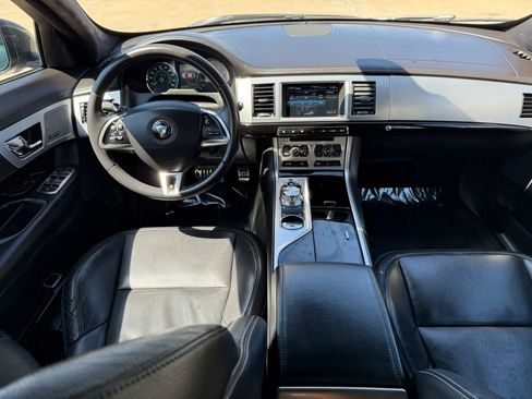 Used 2015 Jaguar XF Portfolio image 13