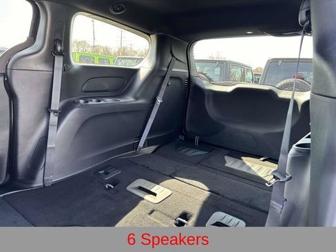 New 2027 Chrysler Pacifica Select FWD image 10